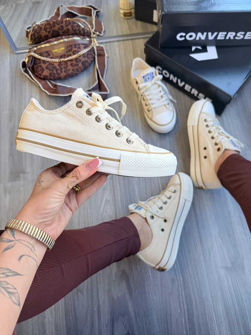 Tênis Converse All Star Chuck Taylor Cano Baixo