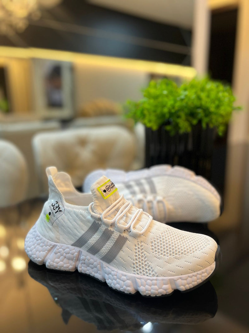 Tênis Adidas Kinit 33Y
