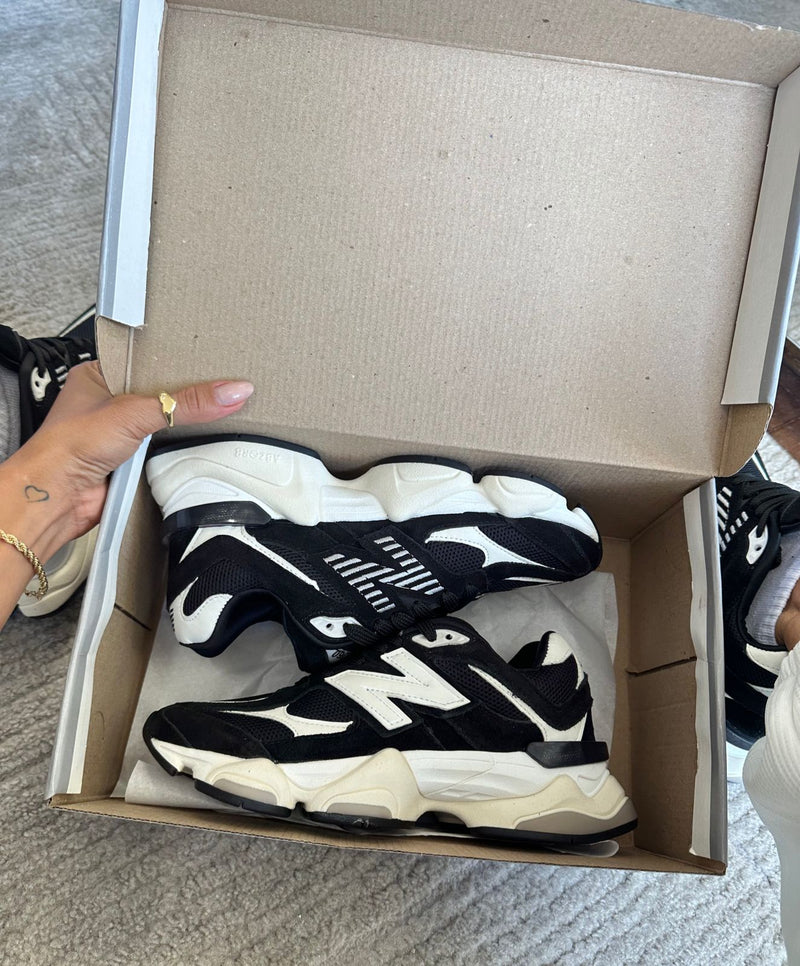 Tênis New Balance 9060