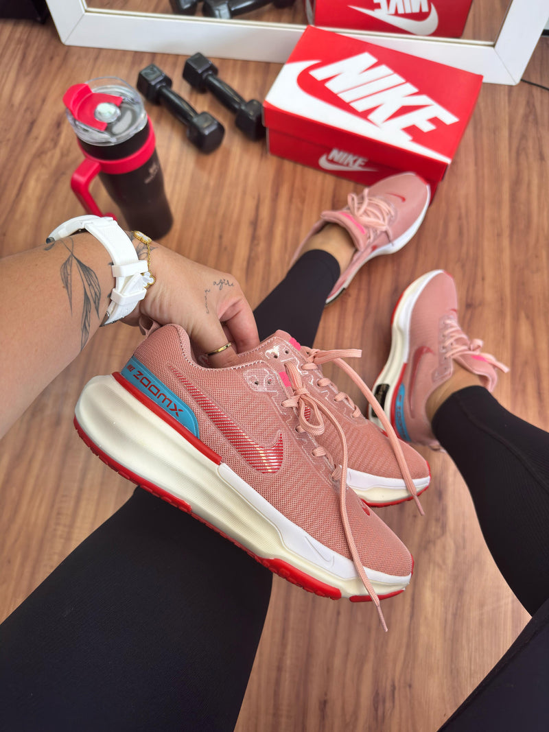 Tênis Nike ZoomX Invincible Run 3