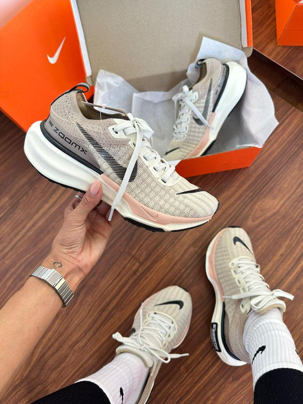 Tênis Nike ZoomX Invincible Run 3