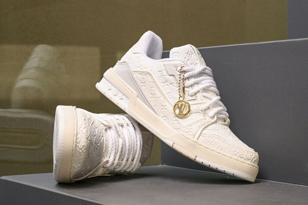 Tênis Louis Vuitton LV Trainer Sneaker