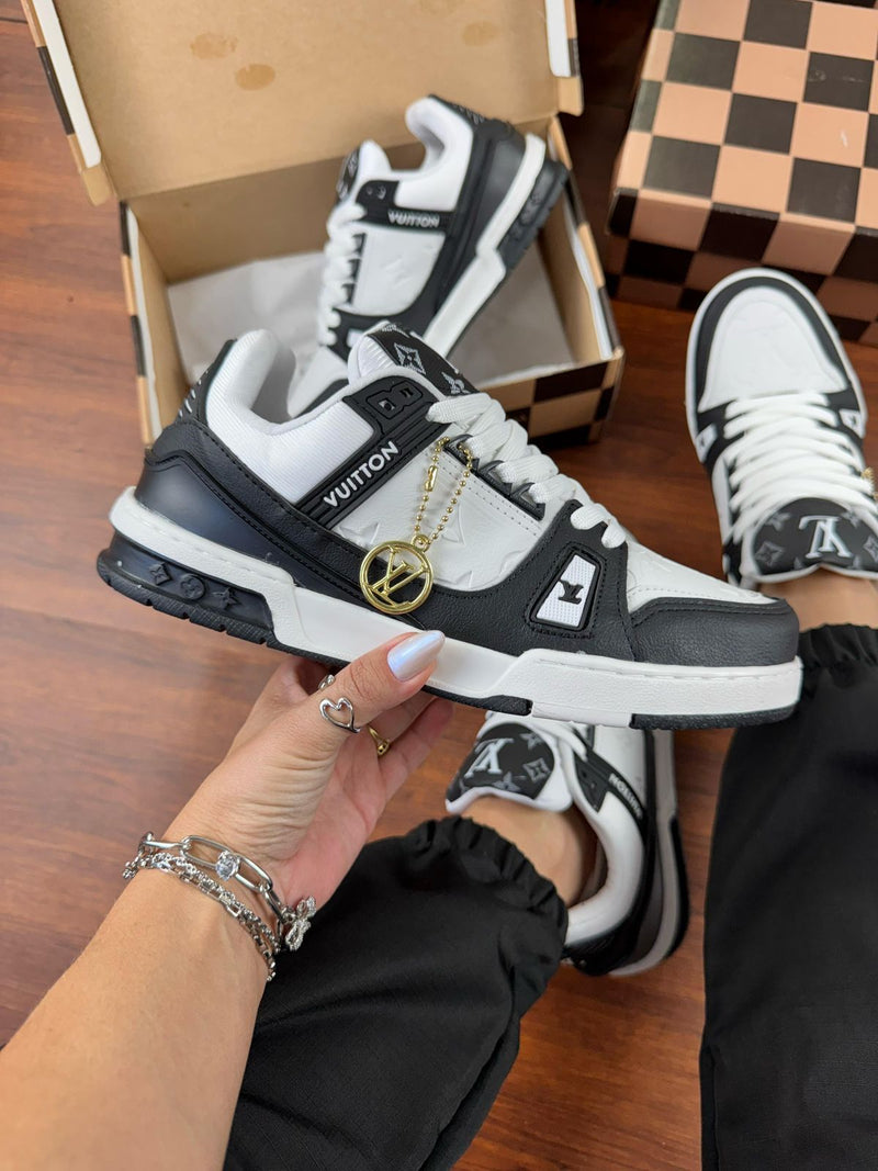 Tênis Louis Vuitton LV Trainer Sneaker