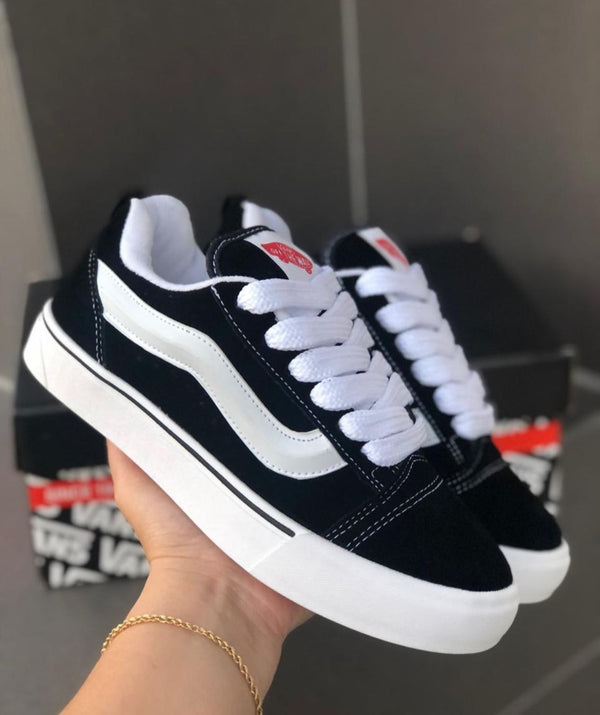 Tênis Knu Skool Black True White