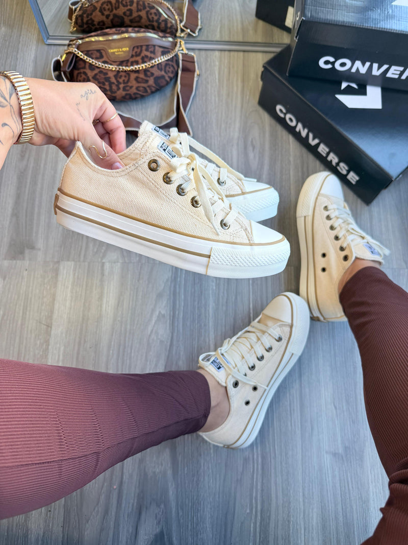 Tênis Converse All Star Chuck Taylor Cano Baixo